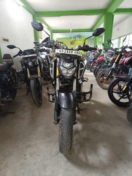 Scend hand YAMAHA FZ-S V3