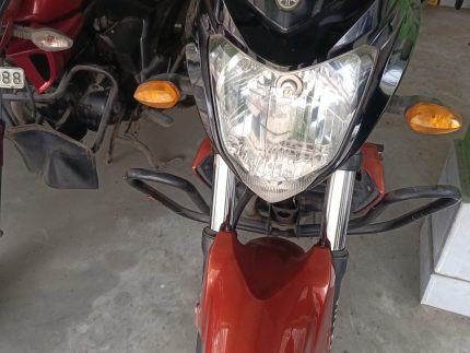 Scend hand YAMAHA FZ-S Midship